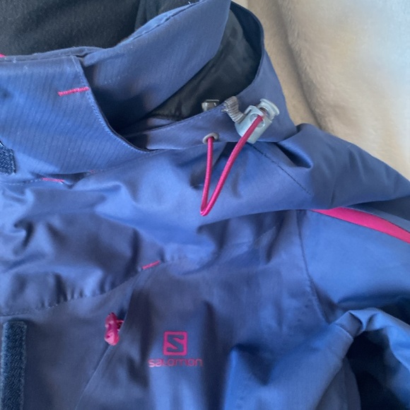 Solomon winter, ski coat. Advanced skin dry.. loose fix, size lg - Picture 4 of 6